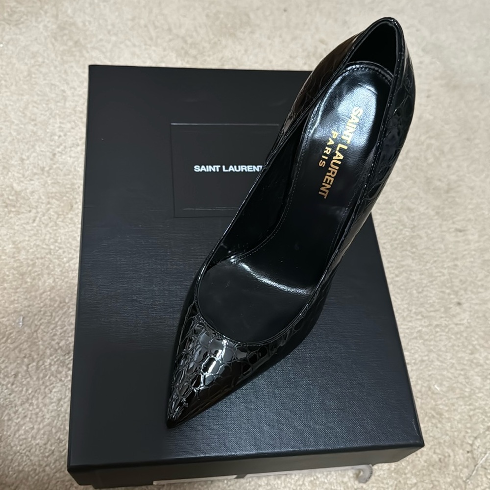YSL Cocco Bombay heels